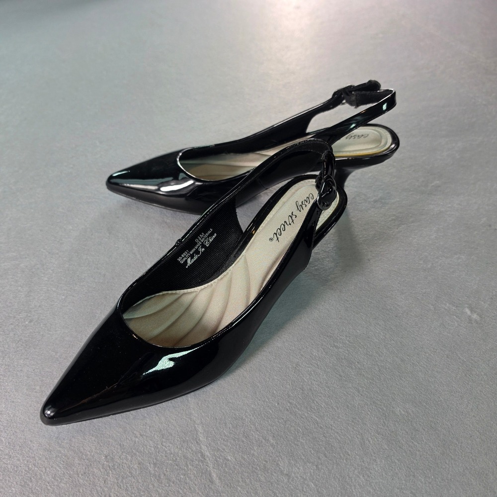 Easy Street Black Patent Slingback Pumps Pointed Toe Kitten Heel 9.5M Classic